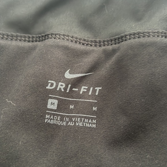 Nike dri fit running shorts 3" inseam - Picture 2 of 5